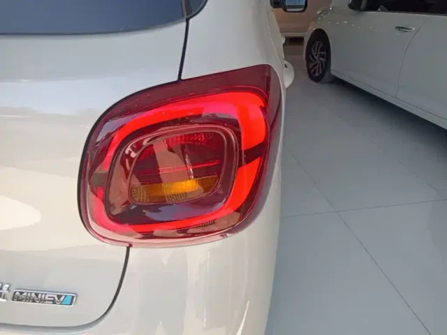 Wuling Hongguang Mini EV — Фото автомобиля 7