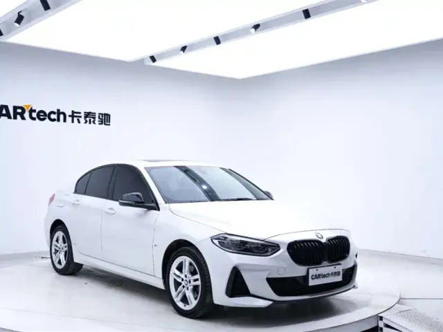 BMW 1 Series — Фото автомобиля 2