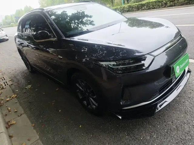 Leapmotor C11 — Фото автомобиля 3