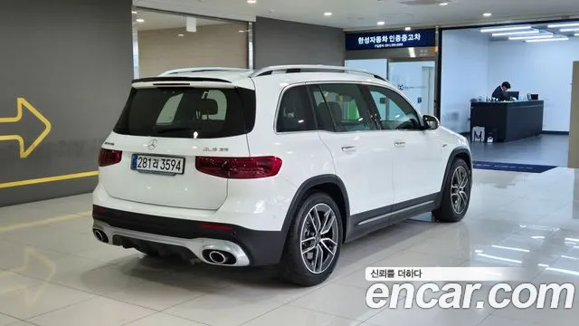 Mercedes-Benz GLB-Class — Фото автомобиля 4