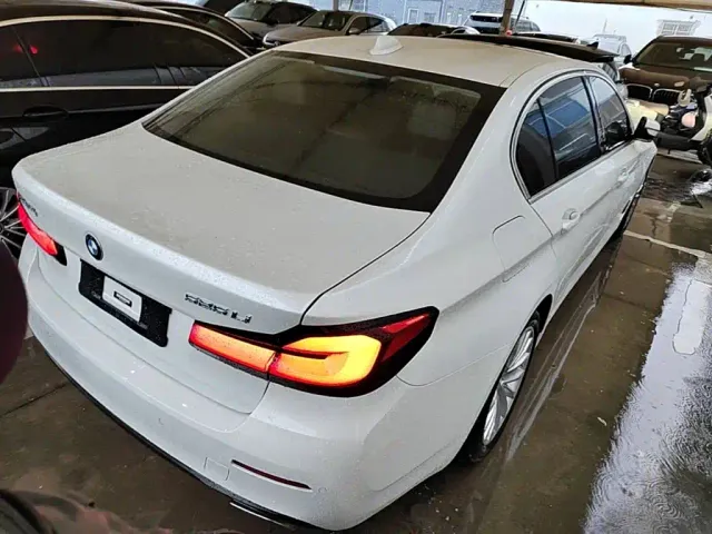 BMW 5 Series — Фото автомобиля 6