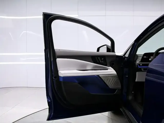 Cadillac Optiq — Фото автомобиля 12