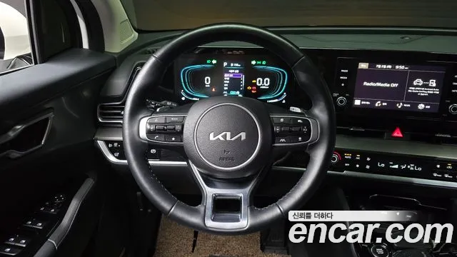 Kia Sportage Sportage 5-е поколение Дизель 2.0 2WD — Фото автомобиля 13