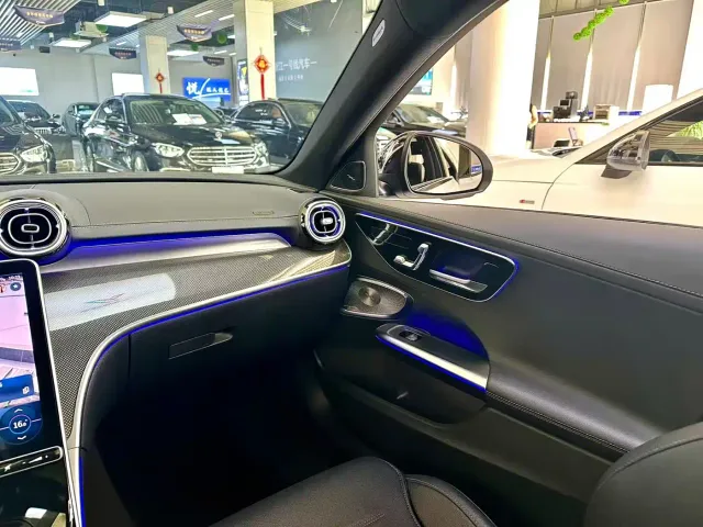 Mercedes-Benz C-Class — Фото автомобиля 20