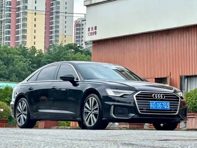 Audi A6L — Фото автомобиля 3