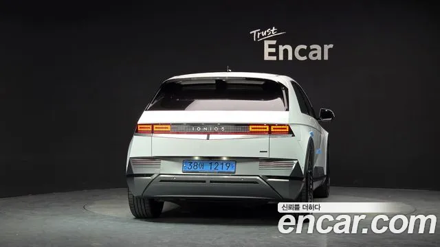 Hyundai Ioniq5 Ioniq5 Long Range AWD — Фото автомобиля 4