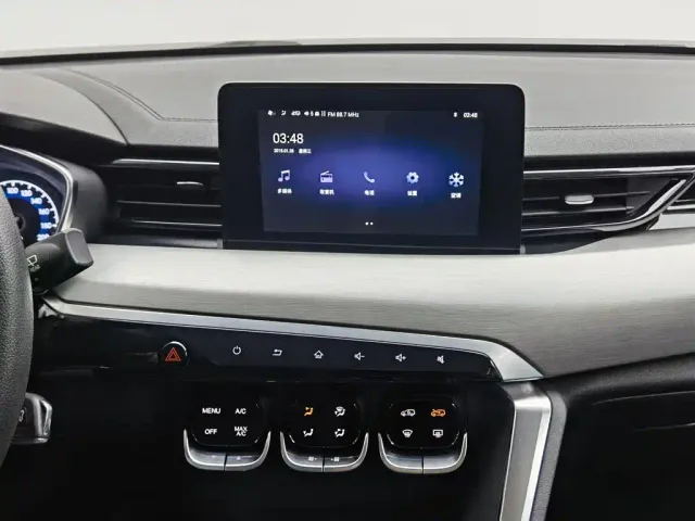BAIC X3 — Фото автомобиля 12