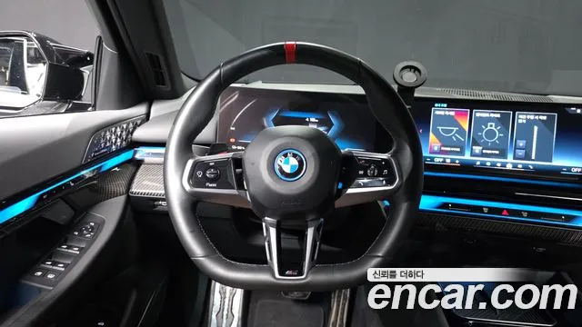 BMW i5 G60 — Фото автомобиля 19