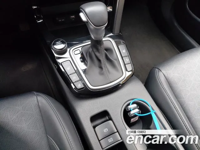 Kia Seltos Новый Seltos Бензин 2.0 2WD — Фото автомобиля 9