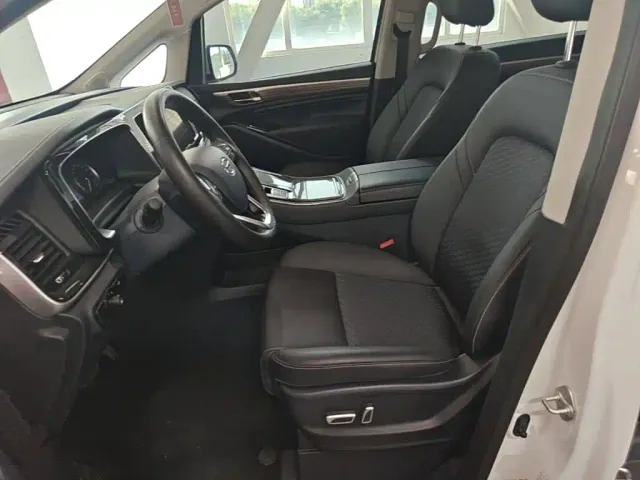 GAC Trumpchi Trumpchi M8 2024 Leadershow Series 390T Luxury Edition — Фото автомобиля 14