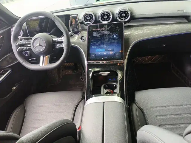 Mercedes-Benz C-Class — Фото автомобиля 12