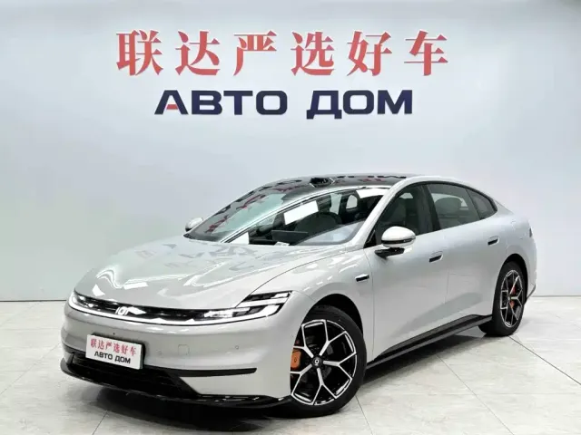 Фотография автомобиля — Changan Qiyuan A06