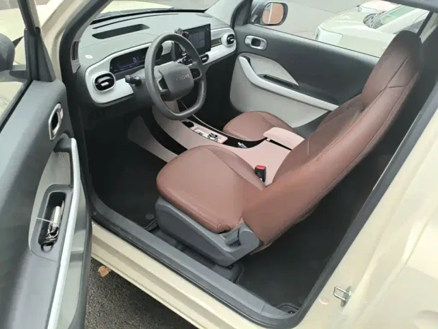 Geely Panda — Фото автомобиля 15