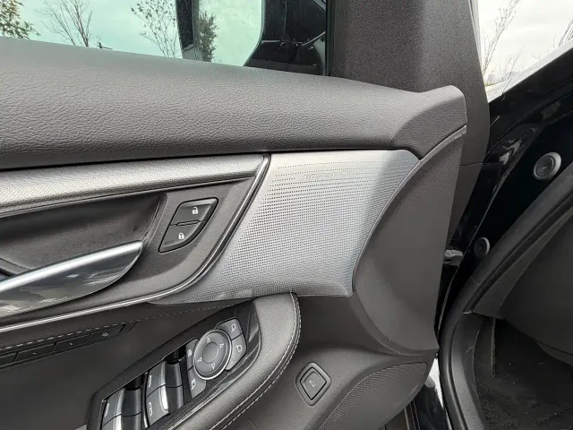 Cadillac CT5 — Фото автомобиля 9