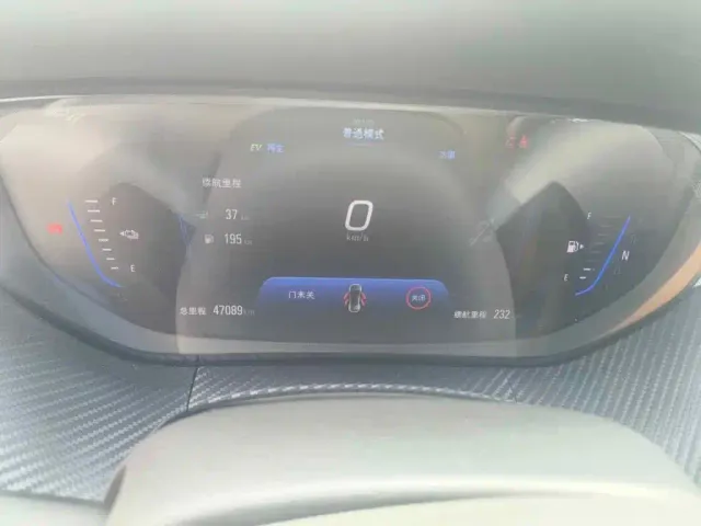Buick Velite 6 2020 Plug-in Hybrid Connected Smart Edition — Фото автомобиля 4