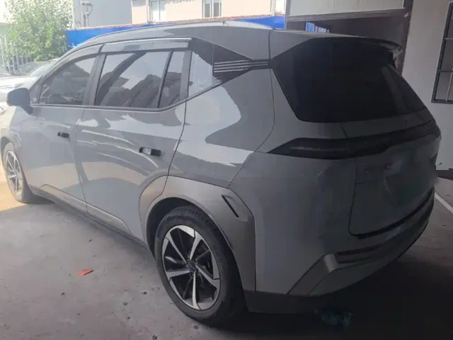 GAC Aion Y — Фото автомобиля 4