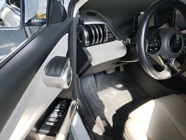 BYD Yuan PLUS — Фото автомобиля 15