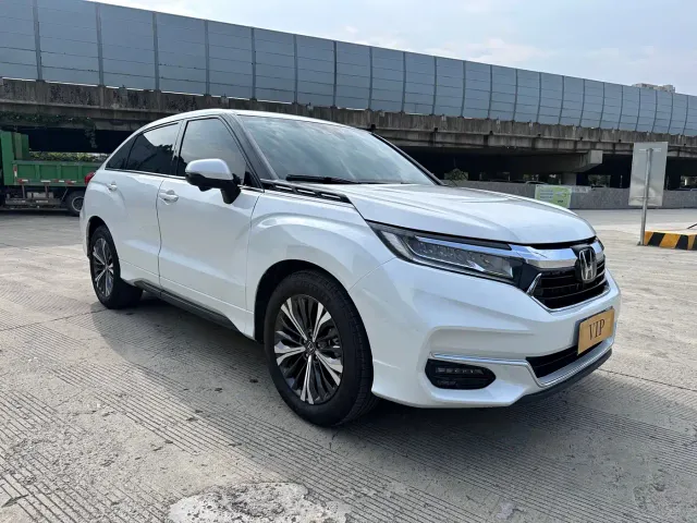 Honda Avancier — Фото автомобиля 3