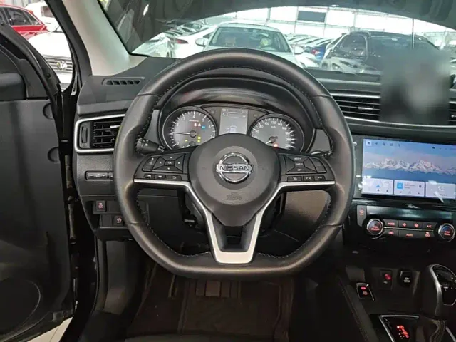 Nissan Qashqai — Фото автомобиля 10