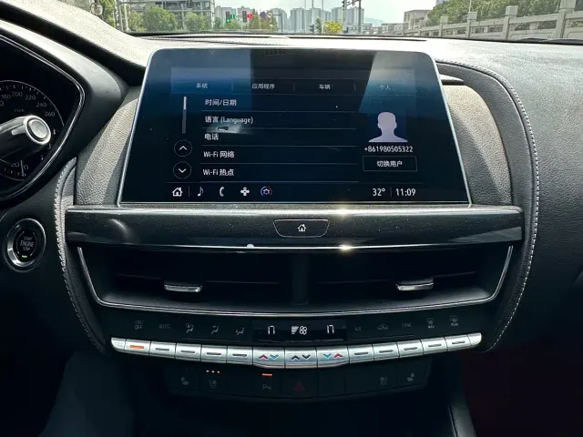 Cadillac CT5 — Фото автомобиля 15
