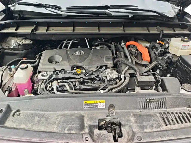 Toyota Highlander — Фото автомобиля 10
