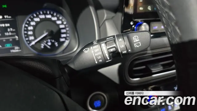 Hyundai Kona — Фото автомобиля 27
