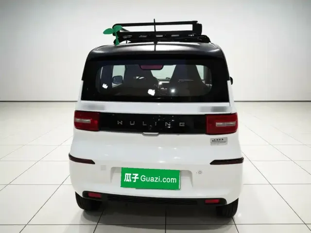 Wuling Hongguang Mini EV — Фото автомобиля 5