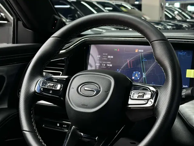 GAC Trumpchi GS8 — Фото автомобиля 25