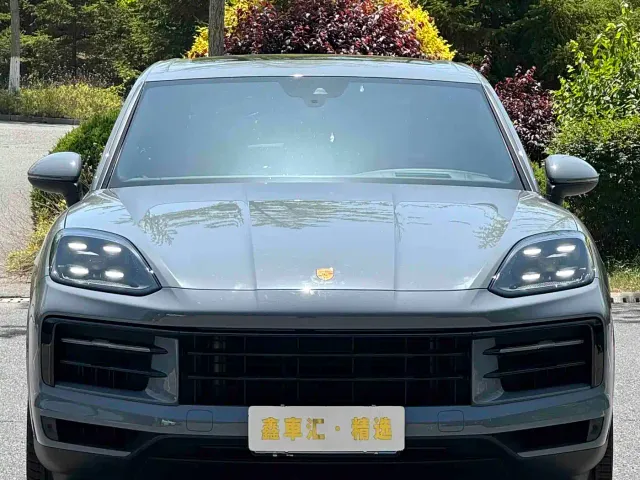 Porsche Cayenne — Фото автомобиля 5