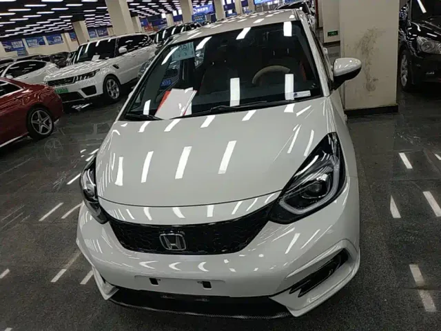 Honda LIFE 2021 1.5L CVT SPORT Heartbeat Edition — Фото автомобиля 2