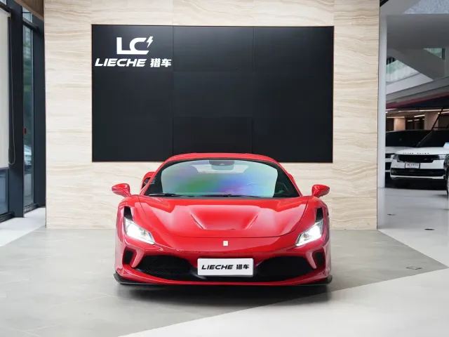 Ferrari F8 — Фото автомобиля 2