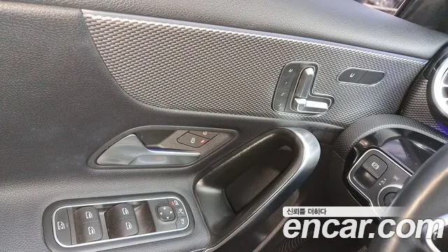 Mercedes-Benz A-Class — Фото автомобиля 17
