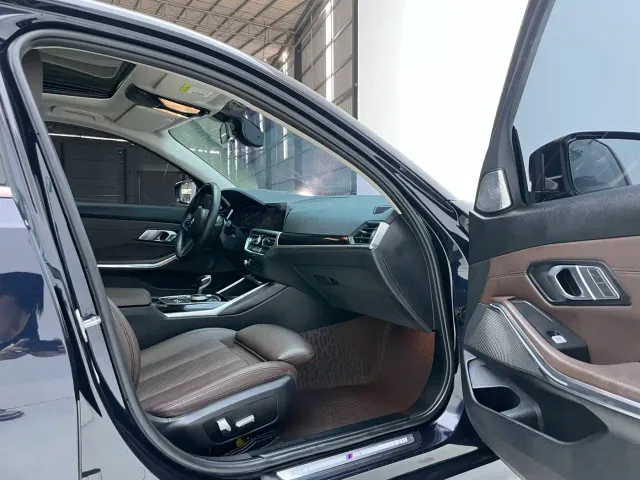 BMW 3 Series — Фото автомобиля 28