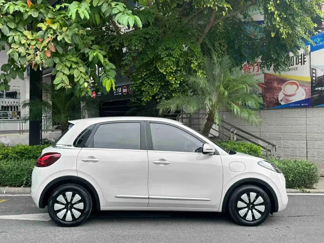 Wuling Bingo — Фото автомобиля 14