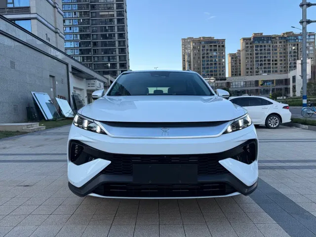 BYD Song Pro — Фото автомобиля 2