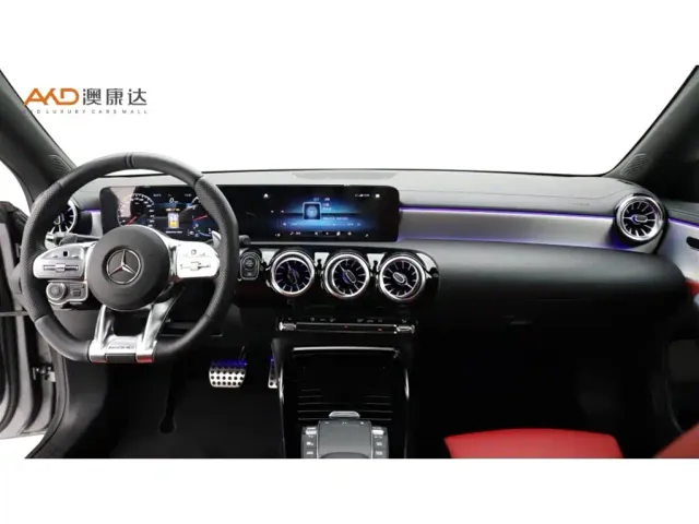 Mercedes-Benz CLA-Class AMG — Фото автомобиля 5