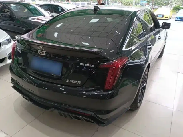 Cadillac CT5 — Фото автомобиля 6