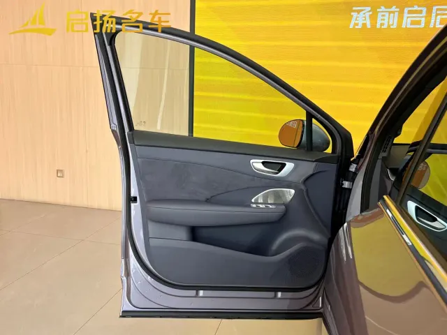 Shangjie SUV — Фото автомобиля 18