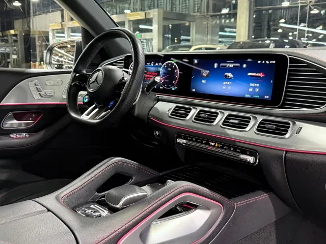 Mercedes-Benz GLE-Class AMG — Фото автомобиля 9