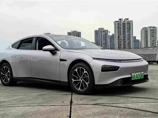 Xpeng P7 — Фото автомобиля 7