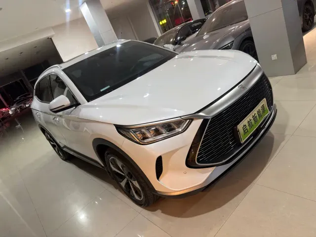 BYD Song PLUS — Фото автомобиля 3