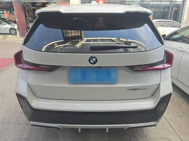 BMW X1 — Фото автомобиля 5