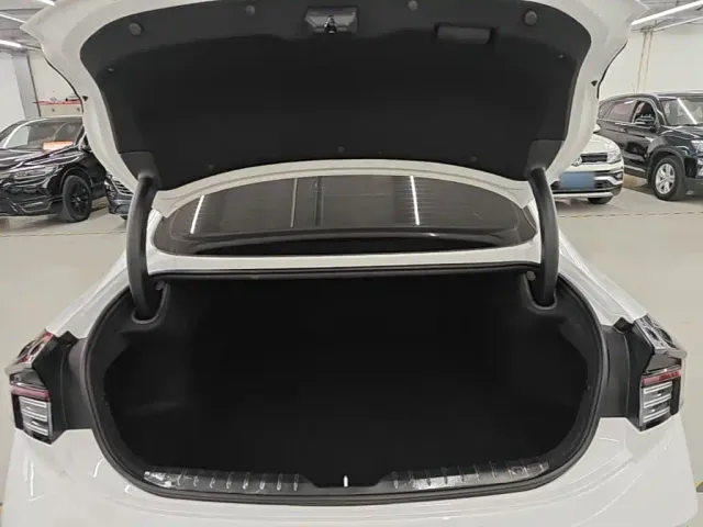 Hyundai Sonata — Фото автомобиля 18