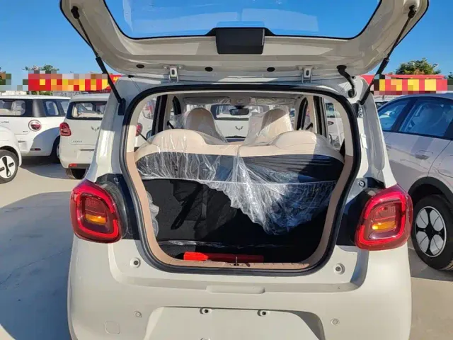 Wuling Hongguang Mini EV — Фото автомобиля 18