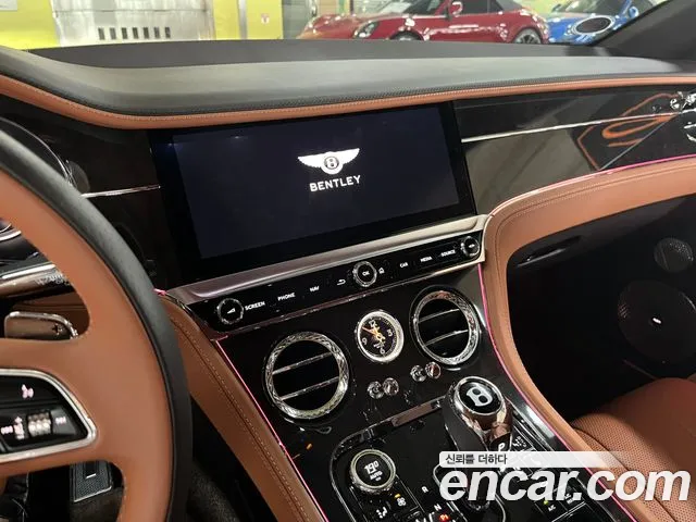 Bentley Continental — Фото автомобиля 13