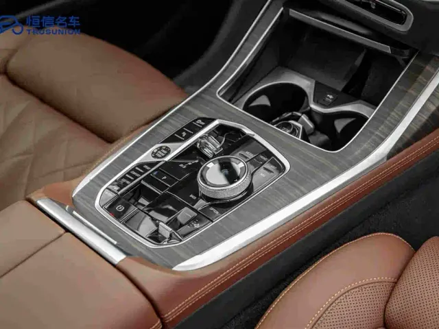 BMW X7 — Фото автомобиля 21