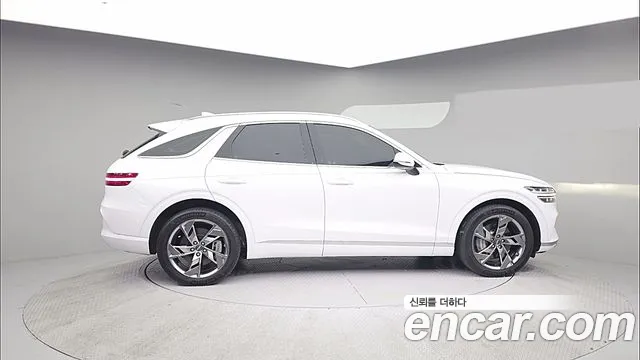 Genesis GV70 Electrified GV70 — Фото автомобиля 3