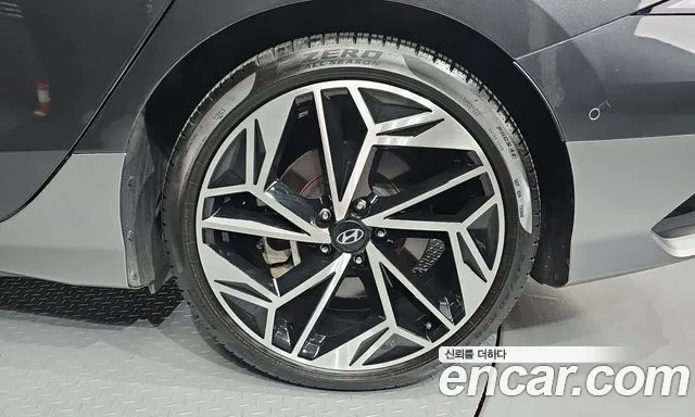 Hyundai Ioniq 6 — Фото автомобиля 6