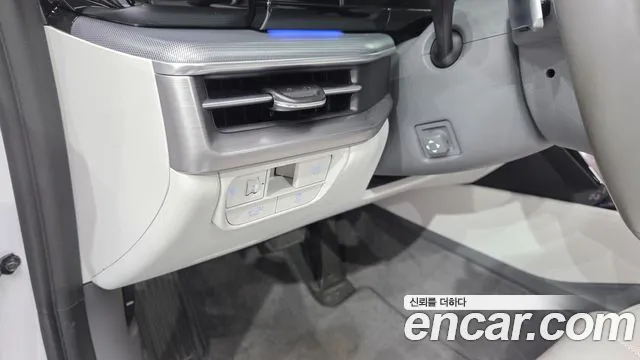 Hyundai Grandeur GN7 — Фото автомобиля 29