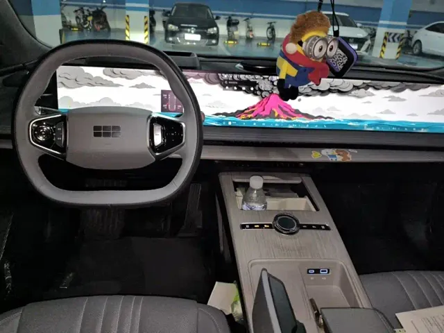 Geely Galaxy E8 — Фото автомобиля 5